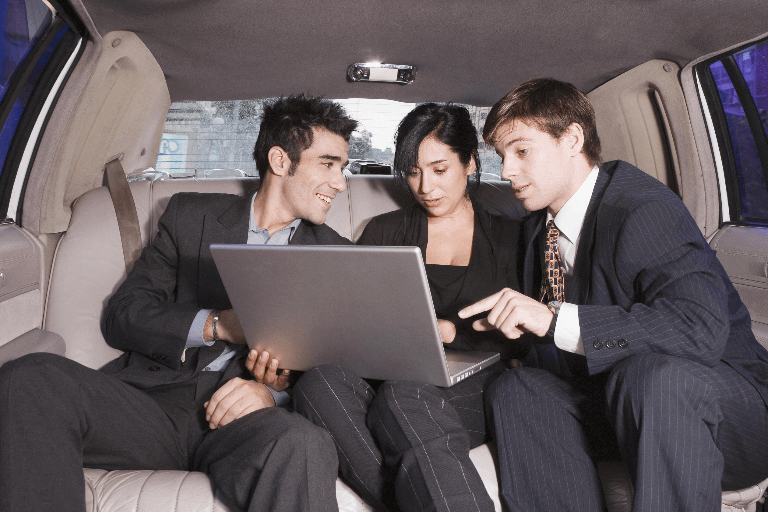 Vận chuyển hội nghị