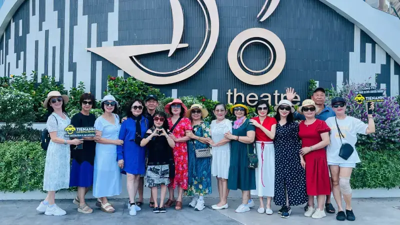 Vận chuyển du lịch